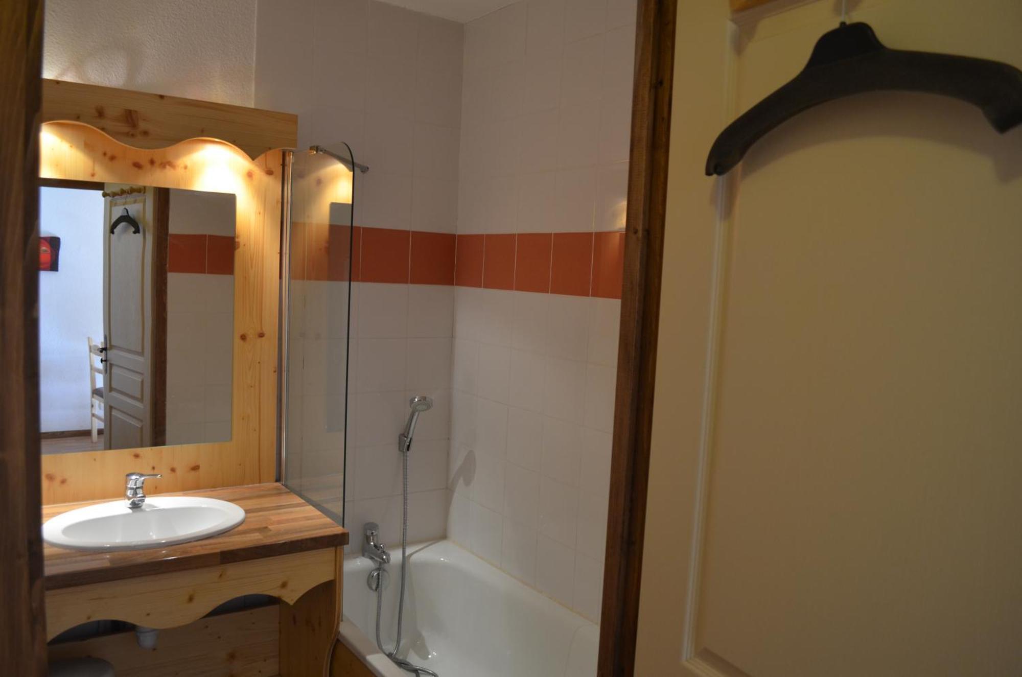 Appartements 3 Vallees, Piscine Et Sauna اوريلي المظهر الخارجي الصورة